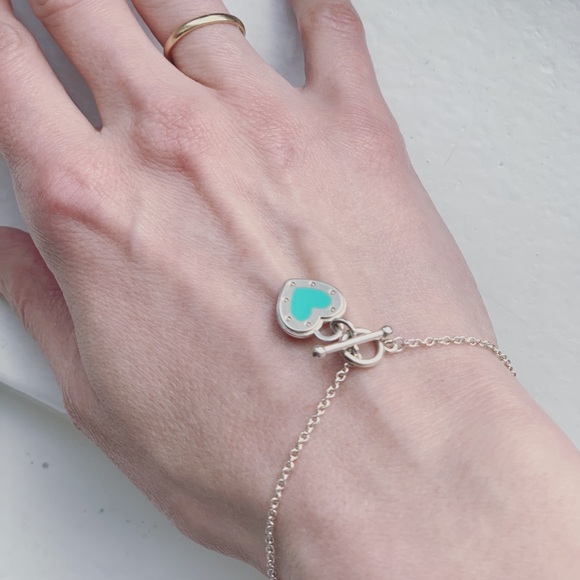 Love Heart Tag Toggle Bracelet 